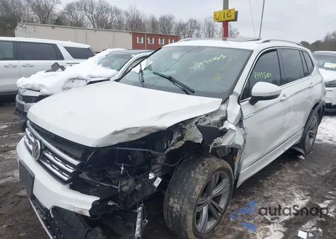 2019 Volkswagen Tiguan 2.0T Se/2.0T Sel/2.0T Sel R-Line/2.0T Sel R-Line Black из США, поврежденный, VIN 3VV2B7AX5KM026005